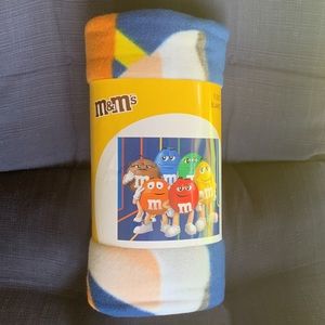 m&m’s Fleece Blanket